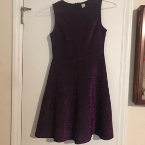 🎉5️⃣ for 2️⃣5️⃣ 🎉 
NWOT party dress